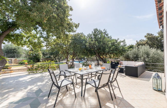 Villa Archodia - With Private Pool - Photo 46