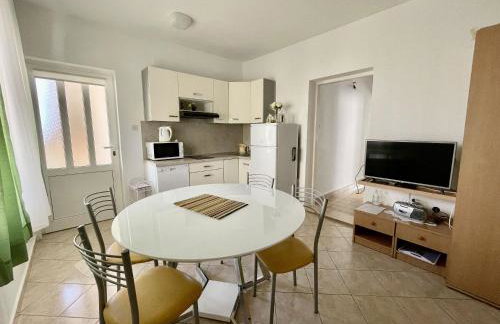 Apartments Veli Rat - Photo 19