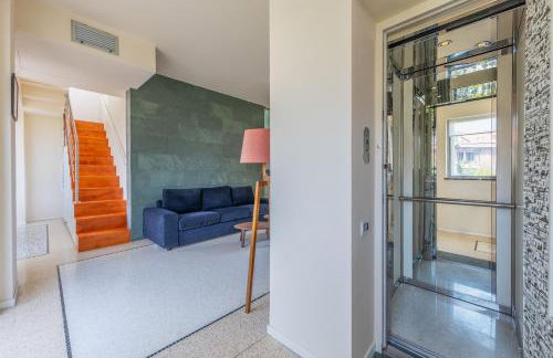 Milan Central Penthouse with Terraces, Jacuzzi & Garage - Foto 14