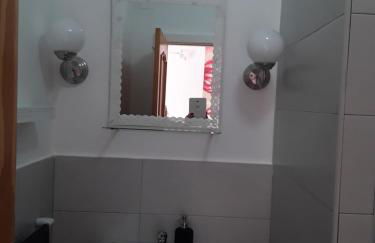 Sol y Sombra Apartamento con entrada independiente - Photo 71