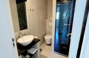 Dune Pearl Villa - Private Spa - Exclusive Pool, Sauna & Beach Access - Duna Parque Resorts & Hotels - Foto 22