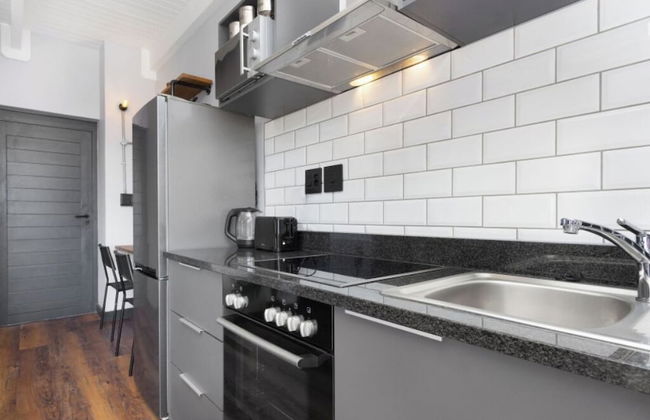 Manhattan On Coral Apartments - Photo 14