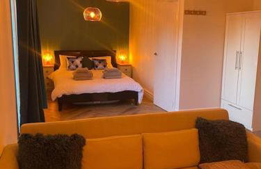 Cozy Cabin with Modern Comforts - Foto 4