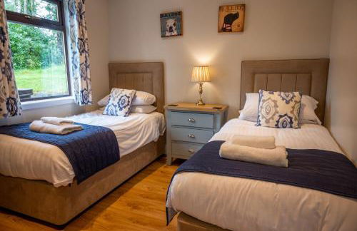 Birch 18 With Hot Tub, Newton Stewart - Foto 46