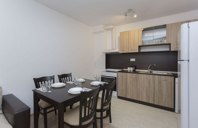 Modern 1bdr Apartment Near Center - Free Parking - Foto 4