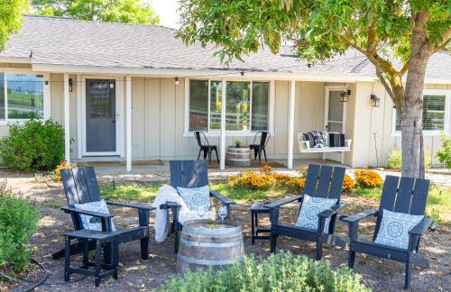 Boots and Barrels Ranch - Photo 36