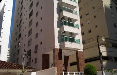 Apartamento Dulce Pitangueiras Guarujá com varanda - Foto 1