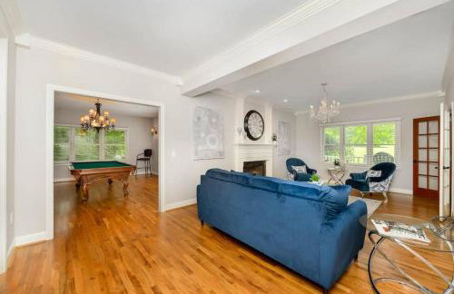 5755 Butler Warren Cheerful 6-Bedroom Villa with fishing pond - Foto 1