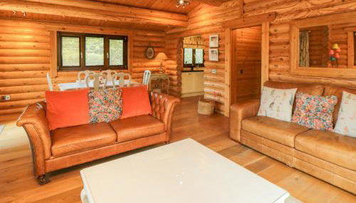 Roseberry Lodge 3 - Photo 3