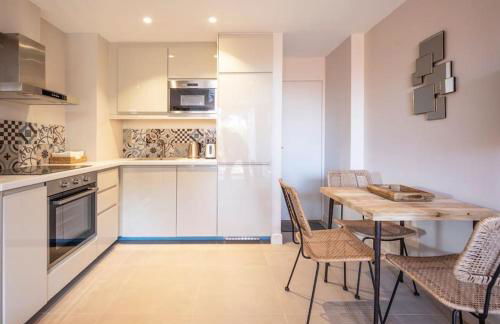 Appartement entièrement rénové avec Terrasse - Foto 5