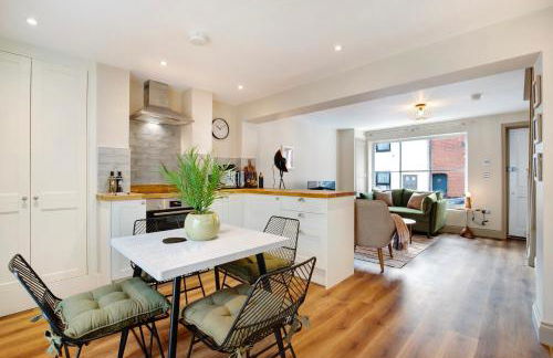 Beautifully refurbished cottage in lower Wivenhoe. - Foto 10