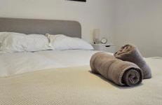 Salisbury City Centre 2-Bedroom Serviced Accommodation-Apartment - PennyVille - Foto 4