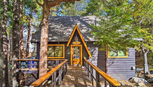 Pet-Friendly Retreat with Game Room and Fire Pit! - Foto 3