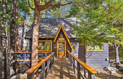 Pet-Friendly Retreat with Game Room and Fire Pit! - Foto 3