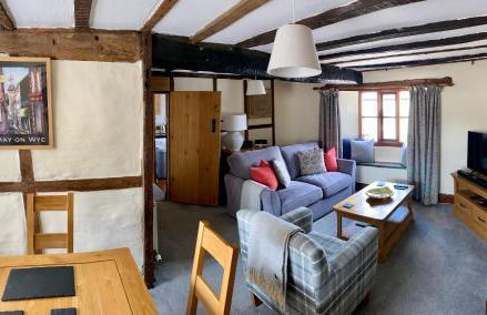 Number 22, Castle Street - Photo 16