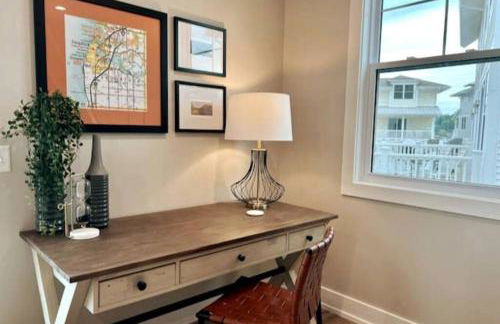 Hot Tub - Saugatuck - Douglas - Luxury Home Sleeps 8 - Foto 12