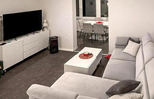 1 Bedroom Gorgeous Home In Vlaskovec - Foto 3