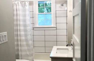 Downtown Gem- Walking Distance to Newton Square - Photo 16