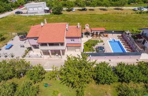 Beautiful Home In Hrvace With Wifi - Foto 25