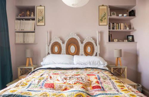 Boho Family Escape near Dunraven Bay with Sea Views - Foto 9