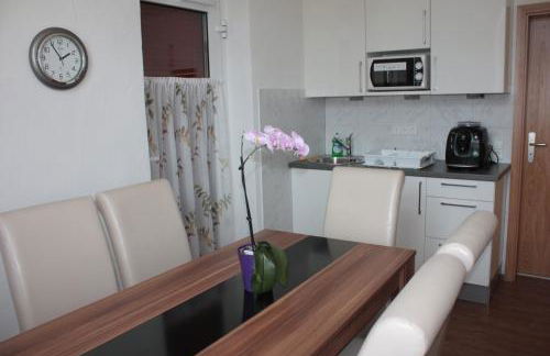 Thai Tawan - Foto 41