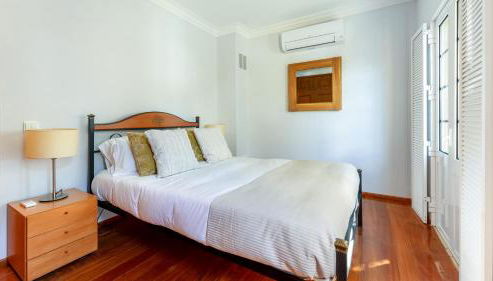 2 BDR House W/Terrace in Praia Verde by LovelyStay - Foto 5