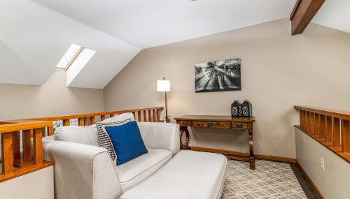 Cozy at Creekwood Getaway - Foto 4