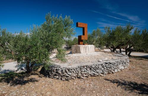 Olive Park House Brač - Photo 12