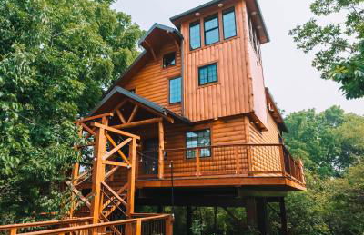 Skyview Treehouse by Amish Country Lodging - Photo 27
