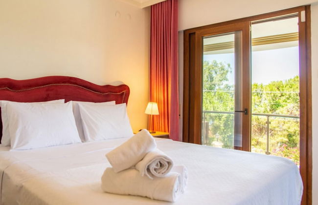 Enchanting Villa With Backyard in Cesme Near Beach - Foto 5