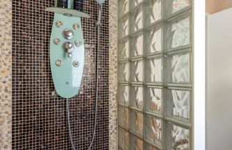 L'Oasis - Duplex - Parking Privé Gratuit - Terrasse Privée - 10mn RERD-T12 - 2 bedrooms - De 1 à 6 personnes - Shopping Mall - Primark - Piscine - Patinoire - Théâtre - Cinéma - Bibliothèque - Foto 16