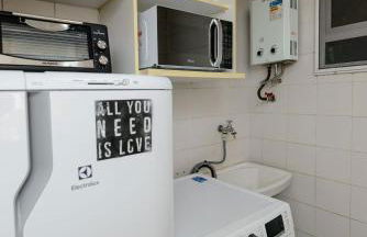 Flat c/ Limpeza Diária e Estacionamento - LB507 - Foto 18