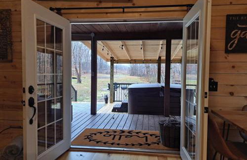 Hocking Hills Cabin, Hot Tub, Private Pond - Foto 45