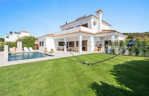 Exclusive villa with private pool & Gibraltar view - Foto 18