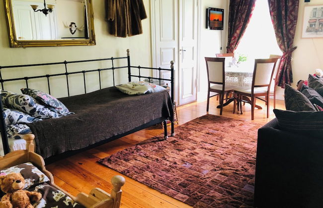 2-bed Apartment Overlooking the River - Foto 12