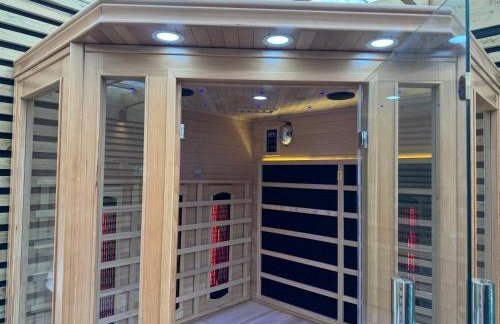 Sleeps14,Sauna,ColdPlunge,Hottub,xboxroom,XLgarden - Foto 2