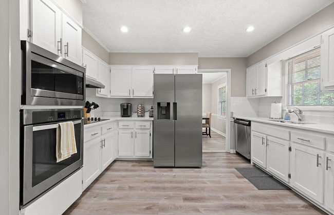 Beautiful Newly-renovated Home in Indian Hills - Foto 4