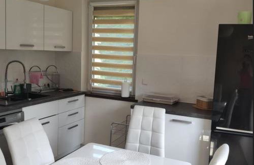 Dom nad rzeką - Foto 9