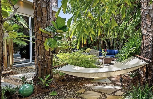 Wilton Manors Stunning Gated Oasis - Foto 33