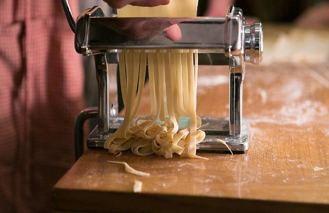 Cours de cuisine avec un chef à Turin - Photo 6