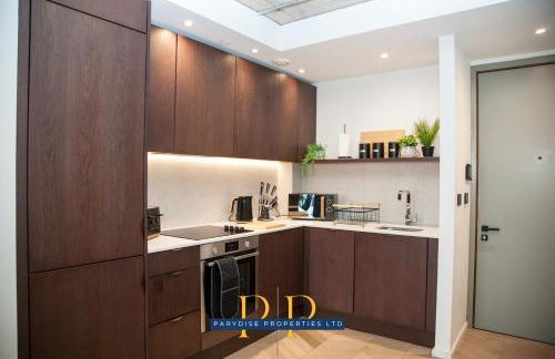 Deansgate Luxury Suite - Modern & Warm 1-Bed - Ideal For Business or Work Stays - Presented by Parydise Properties - Foto 12