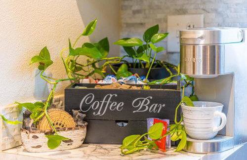 ElkCreek Inn Creekside tiny home - Foto 15