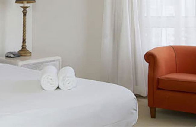 Belle Maison Apartments - Photo 4