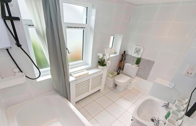 Bag-end House 7 Bedrooms, Sleeps 14, Hot Tub - Foto 48
