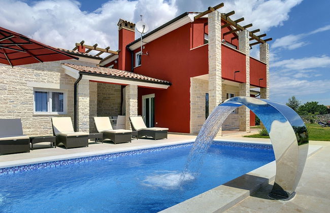 Modern Holiday Home With Pool in Bratulici - Foto 21