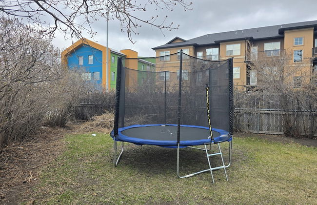 Stay & Play - Central Family Friendly - Photo 20