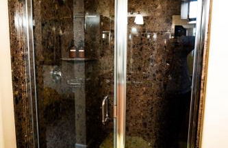 Eat-Sleep-Stroll-Repeat! Walkable Midtown 2BR Home - Foto 4