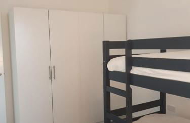 Beautiful New family home - Photo 17