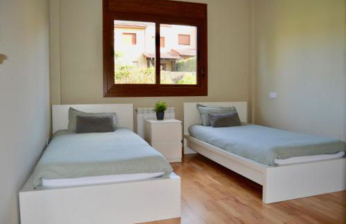 Precioso adosado en Urbanización con campo de golf - Foto 16