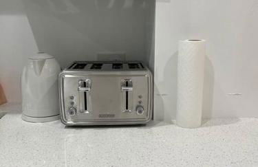 Adorable 2 bedroom with free street parking - Foto 4